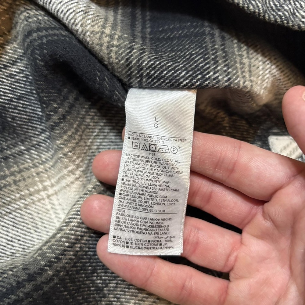 Banana Republic Flannel Shirt Mens Large Gray Ombre Shadow Plaid Western Cottage - Picture 9 of 10